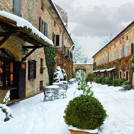 Hotel Torre Di San Martino Gazzola Di Rivalta Bagian luar foto