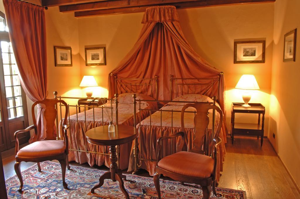 Hotel Torre Di San Martino Gazzola Di Rivalta Bagian luar foto