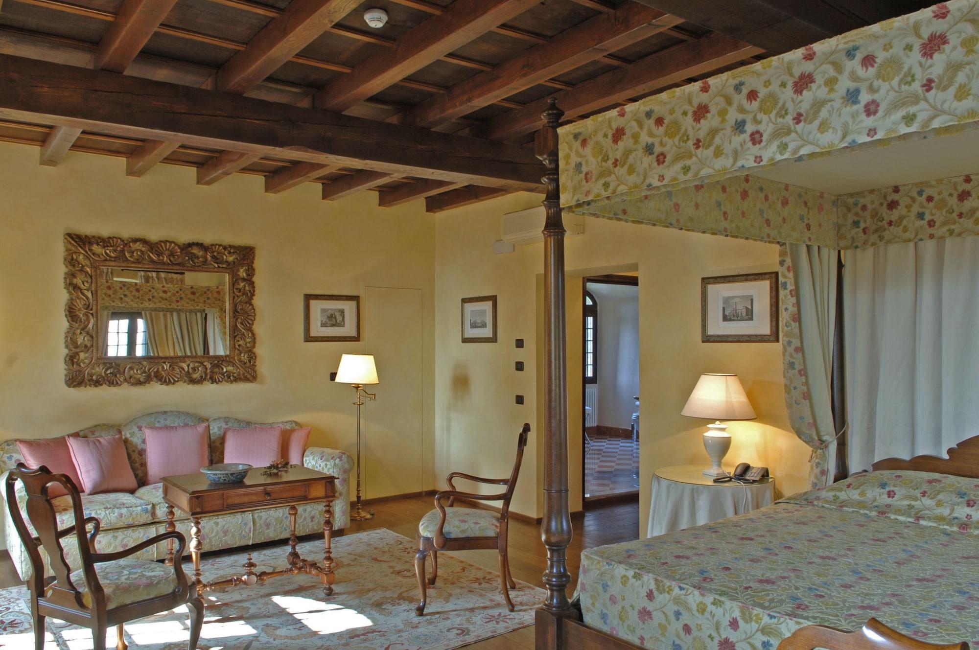 Hotel Torre Di San Martino Gazzola Di Rivalta Bagian luar foto