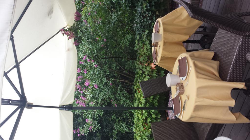 Hotel Torre Di San Martino Gazzola Di Rivalta Bagian luar foto